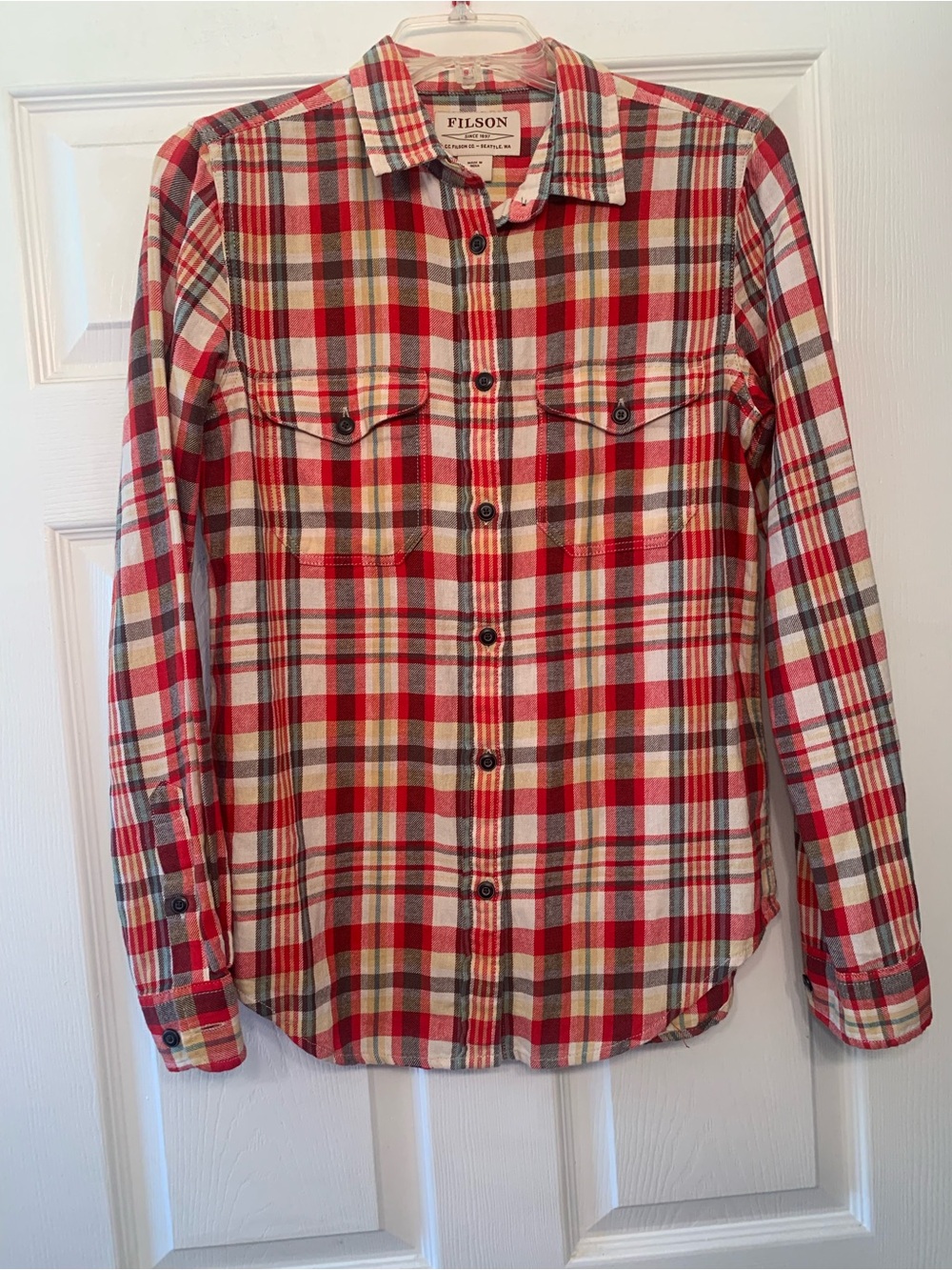 C.C. FILSON Long Sleeved Plaid Flannel Flap Pocket Button Up Shirt Women's Small
